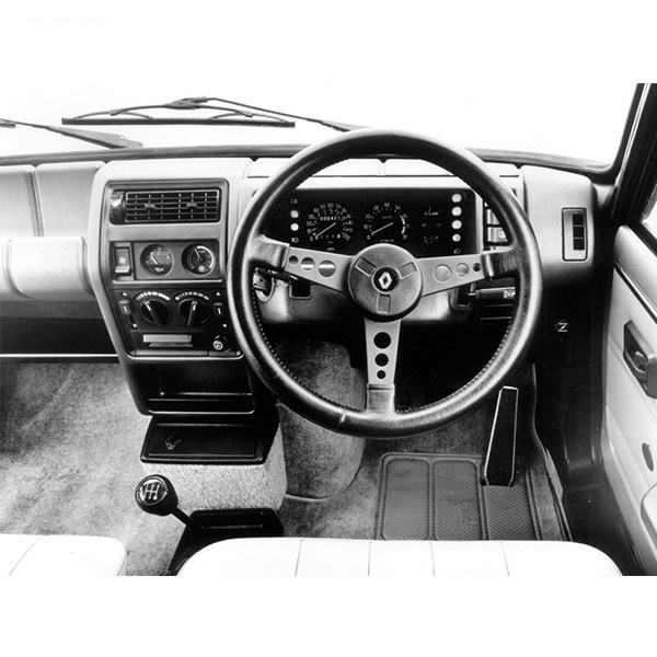 خودرو رنو 5 دنده ای سال 1980